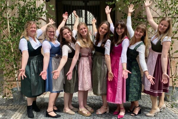 Gruppenfoto der Klasse von Leonie