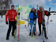 Gruppenbild mit Skifahrern