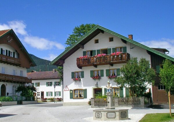 Le Ob Dorfplatz Unterammergau