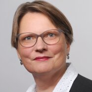 Porträtfoto Prof. Dr. Jutta Roosen