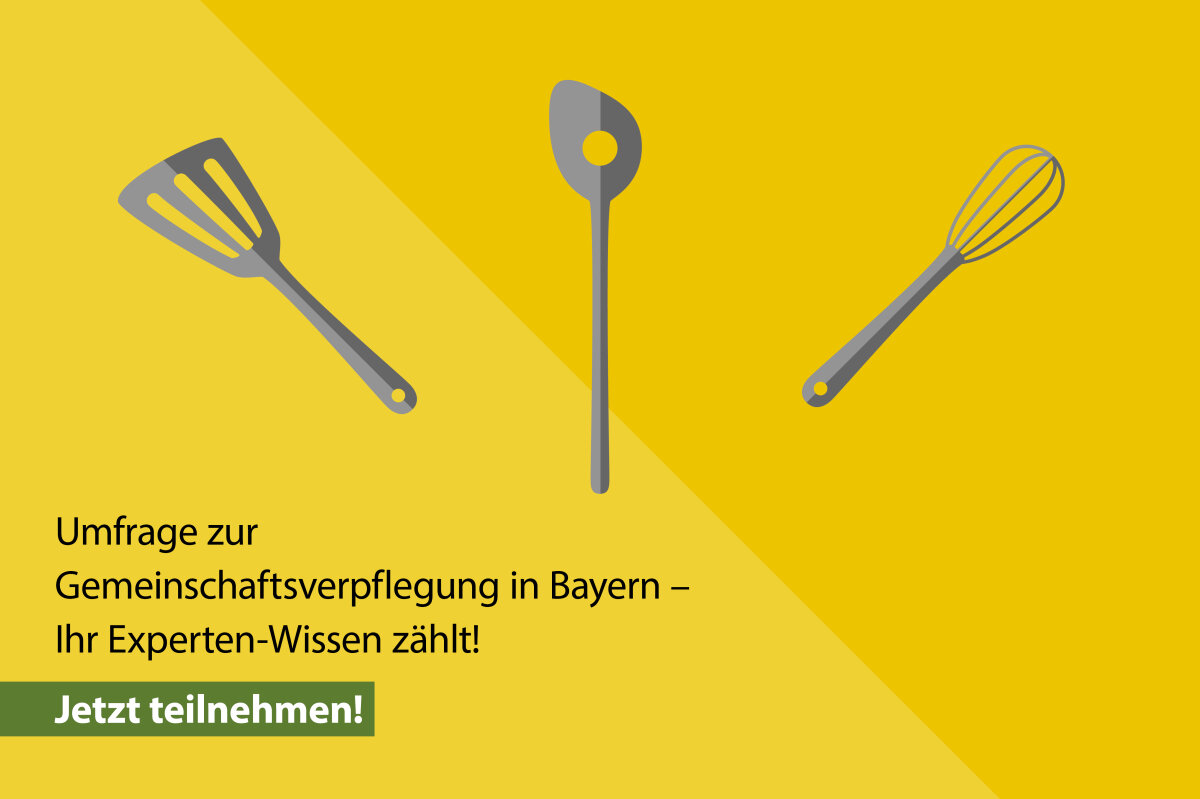 Gezeichnete Küchengeräte wie Kochlöffel, Schneebesen und Pfannenwender