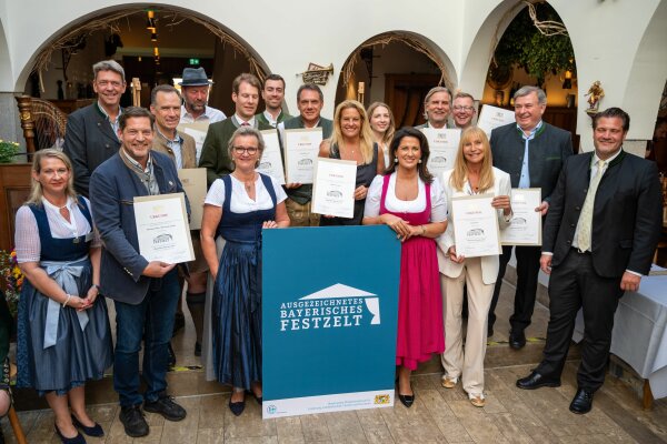 Ausgezeichnetes Bayerisches Festzelt