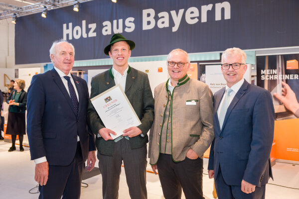 Schreinerpreis 2024 - Richard Haager aus Großhöhenrain, Landkreis Rosenheim  