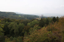 Blick über den Naturwald "Vierzehnheiligen" auf die Basilika Vierzehnheiligen vom Victor von Scheffel-Blick aus